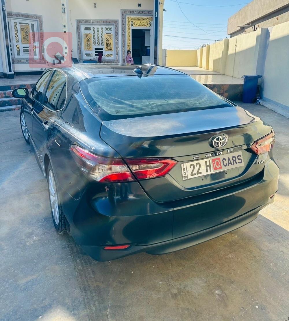 تۆیۆتا کامری